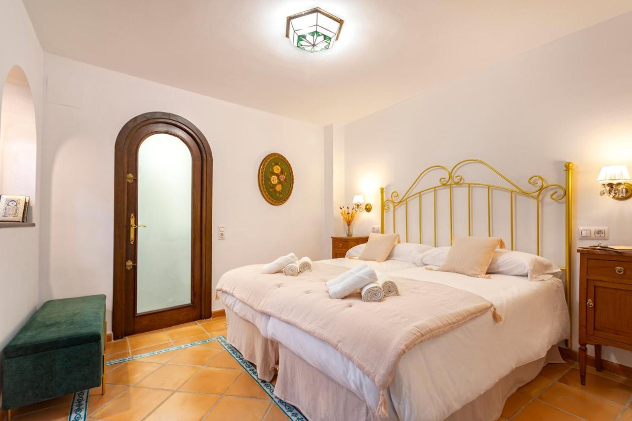 Villa Morayma House Terrace With Views To Alhambra Granada Exterior foto